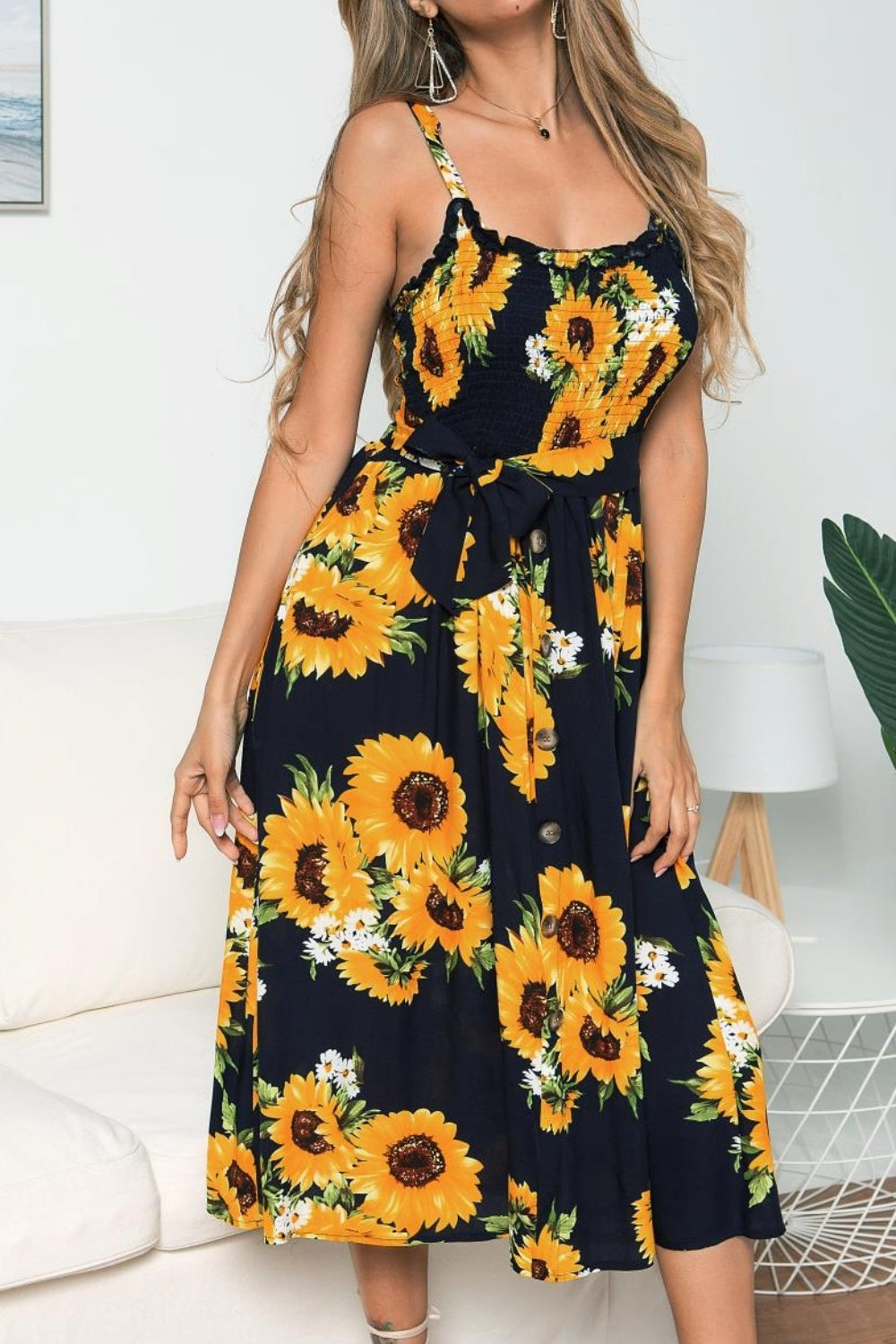 Vestido camisola sin mangas con estampado de girasoles fruncidos