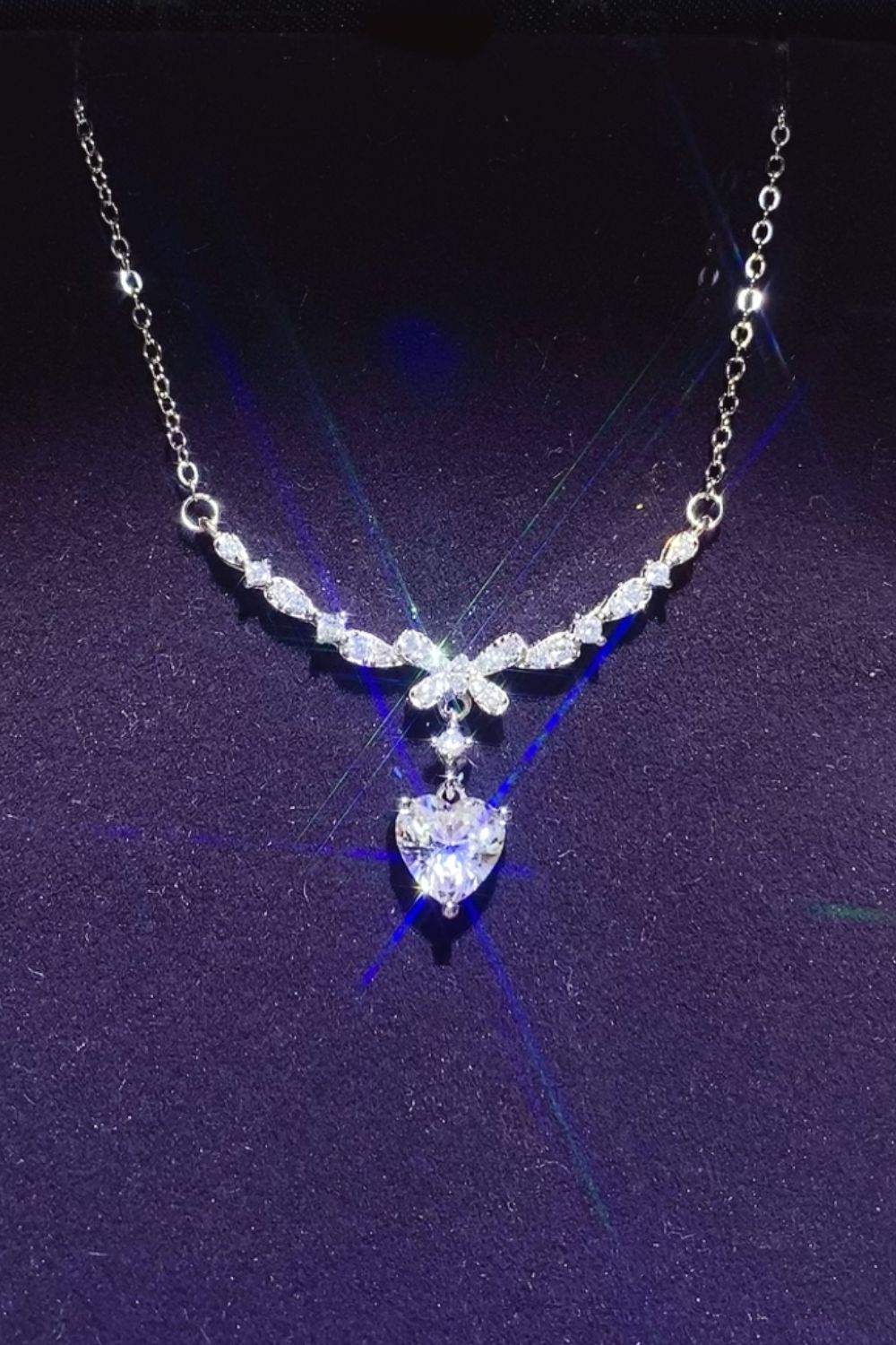 1 Carat 925 Sterling Silver Moissanite Necklace - Runway Regalia