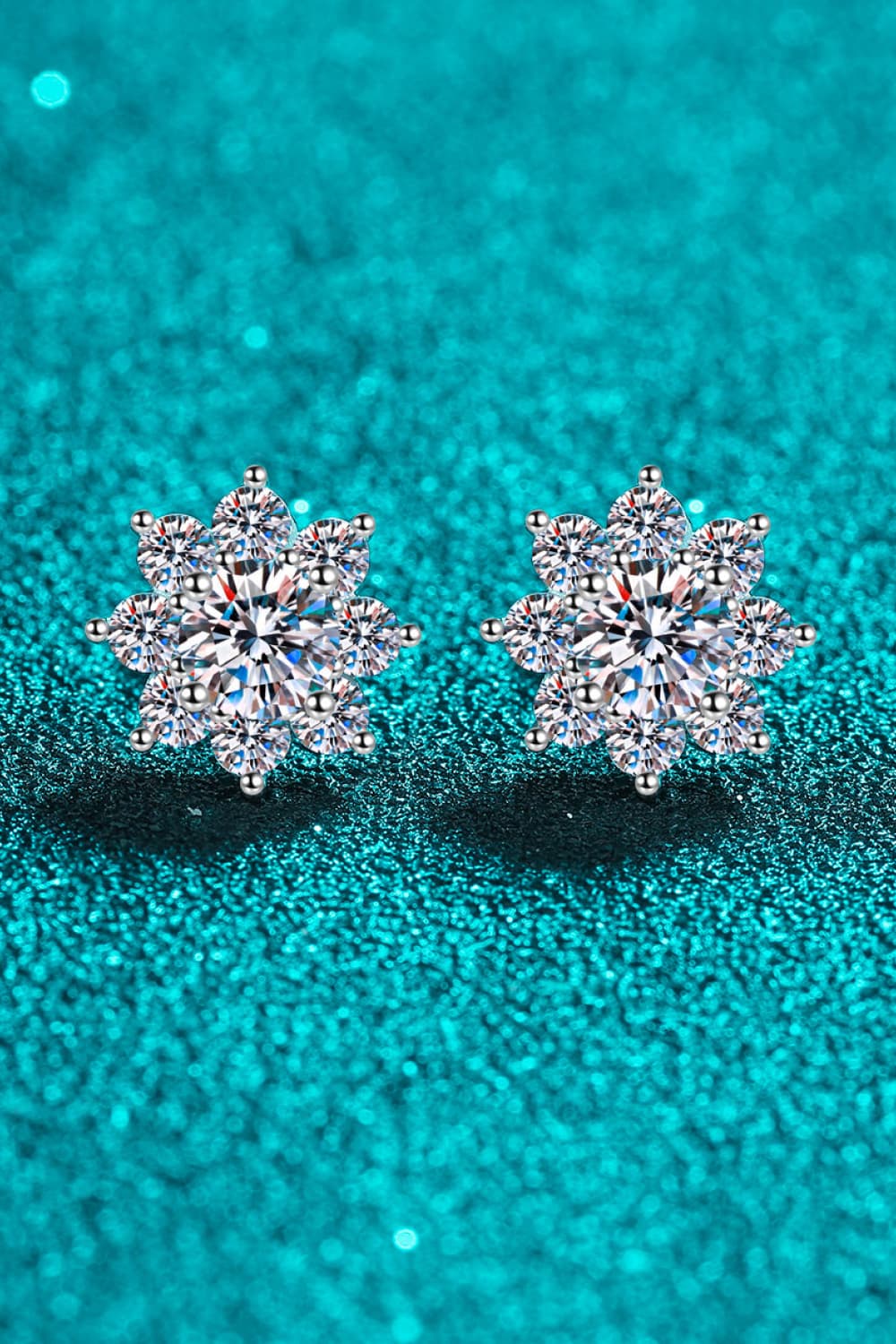 1 Carat Moissanite 925 Sterling Silver Flower Earrings - Runway Regalia