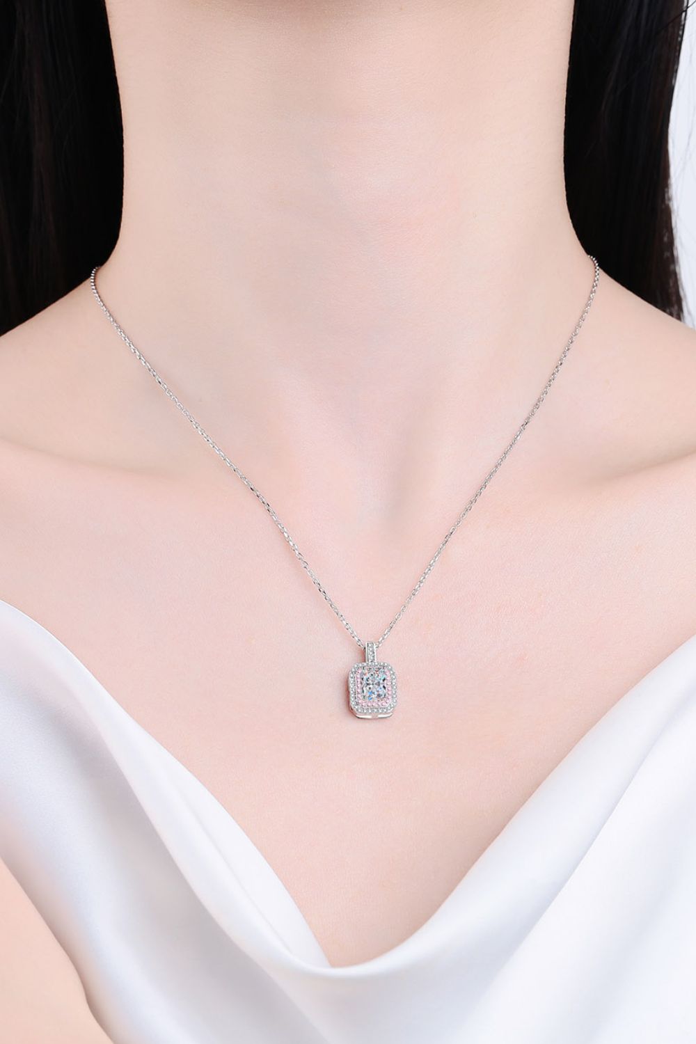 1 Carat Moissanite Geometric Pendant Chain Necklace - Runway Regalia