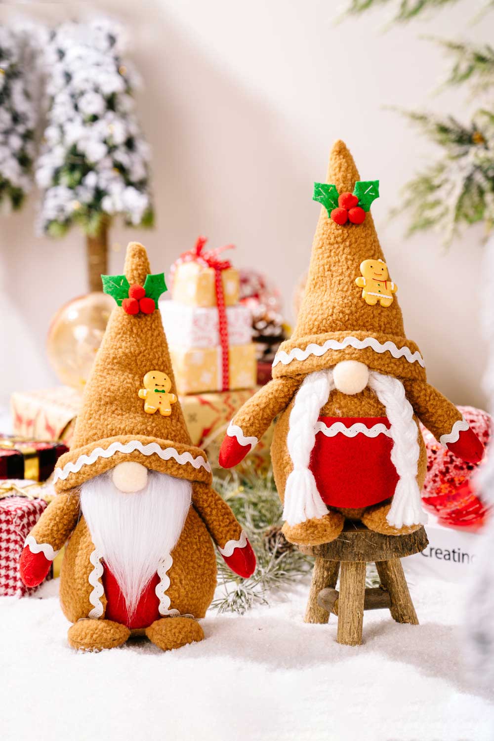 2 - Pack Christmas Gingerbread Gnomes - Runway Regalia