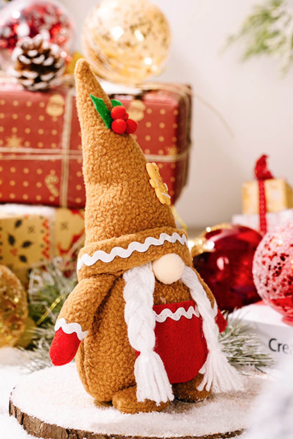 2 - Pack Christmas Gingerbread Gnomes - Runway Regalia