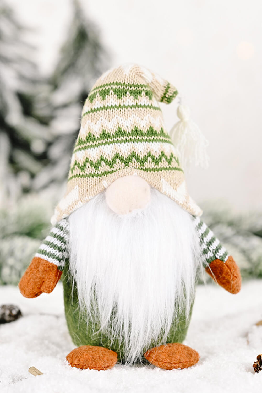 2 - Pack Christmas Short Leg Faceless Gnomes - Runway Regalia