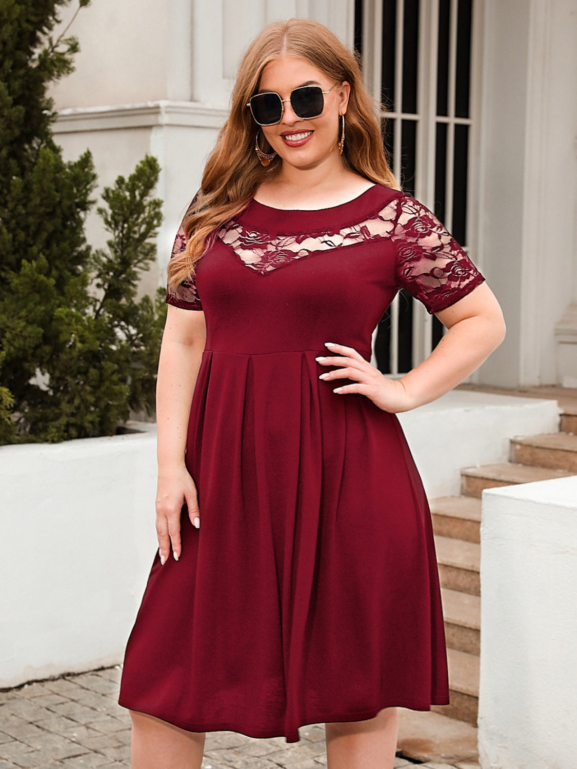 Plus Size Ruched Round Neck Short Sleeve Dress