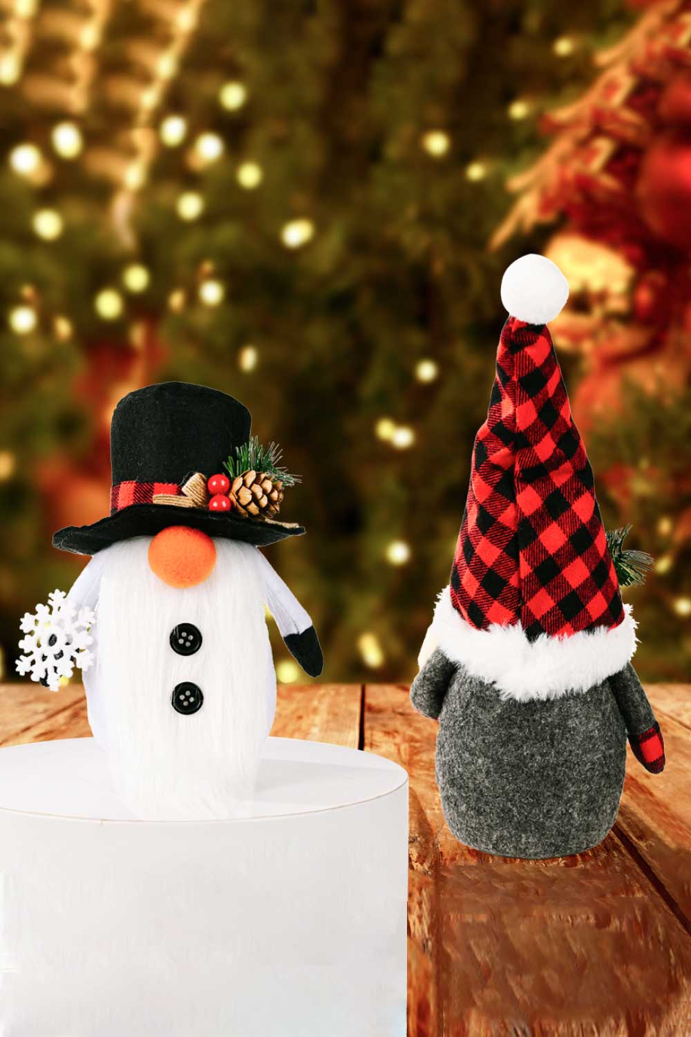 3 - Pack Christmas Faceless Gnomes - Runway Regalia