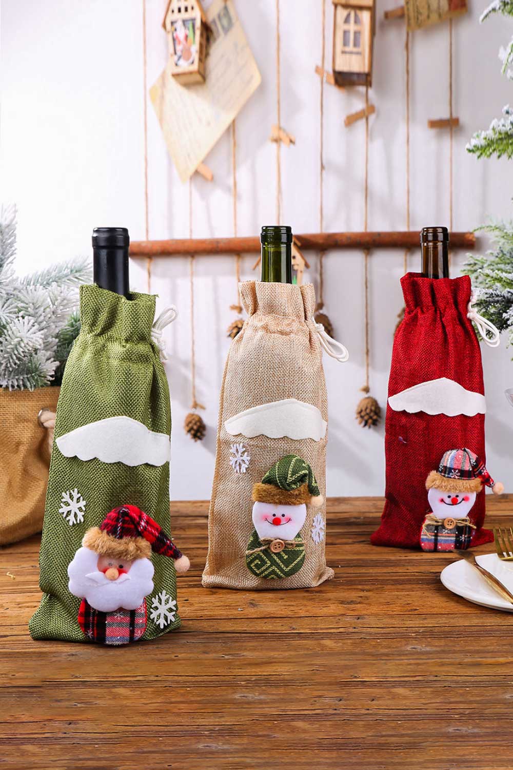 4 - Pack Christmas Gnome Bottle Cover - Runway Regalia