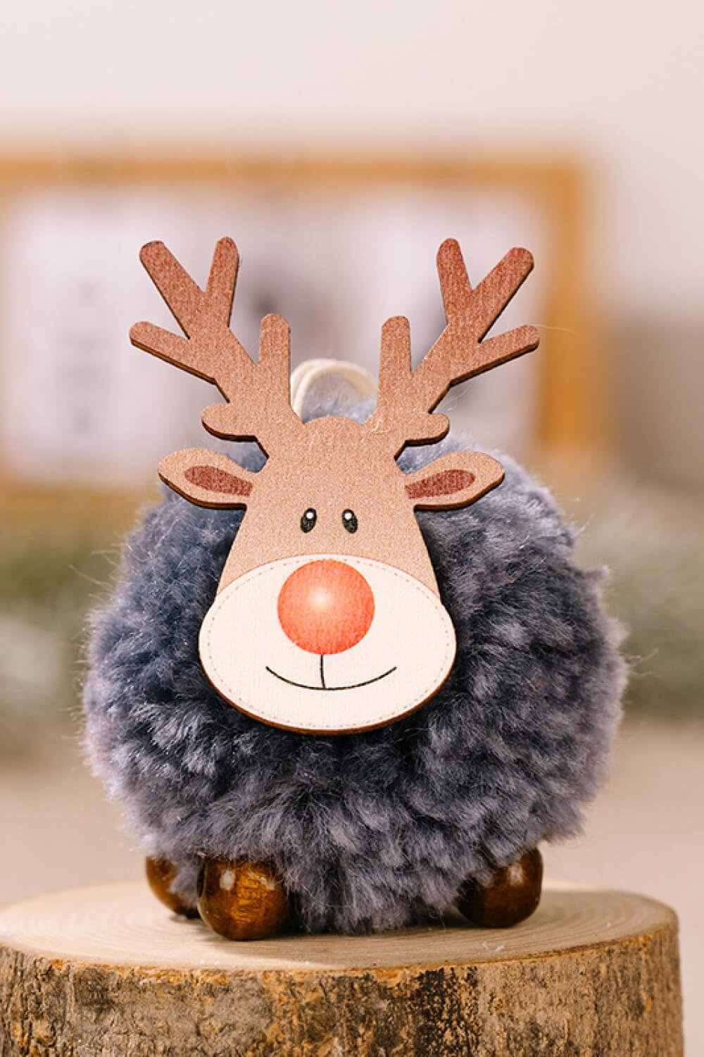 4 - Pack Christmas Sherpa Reindeer Hanging Widgets - Runway Regalia