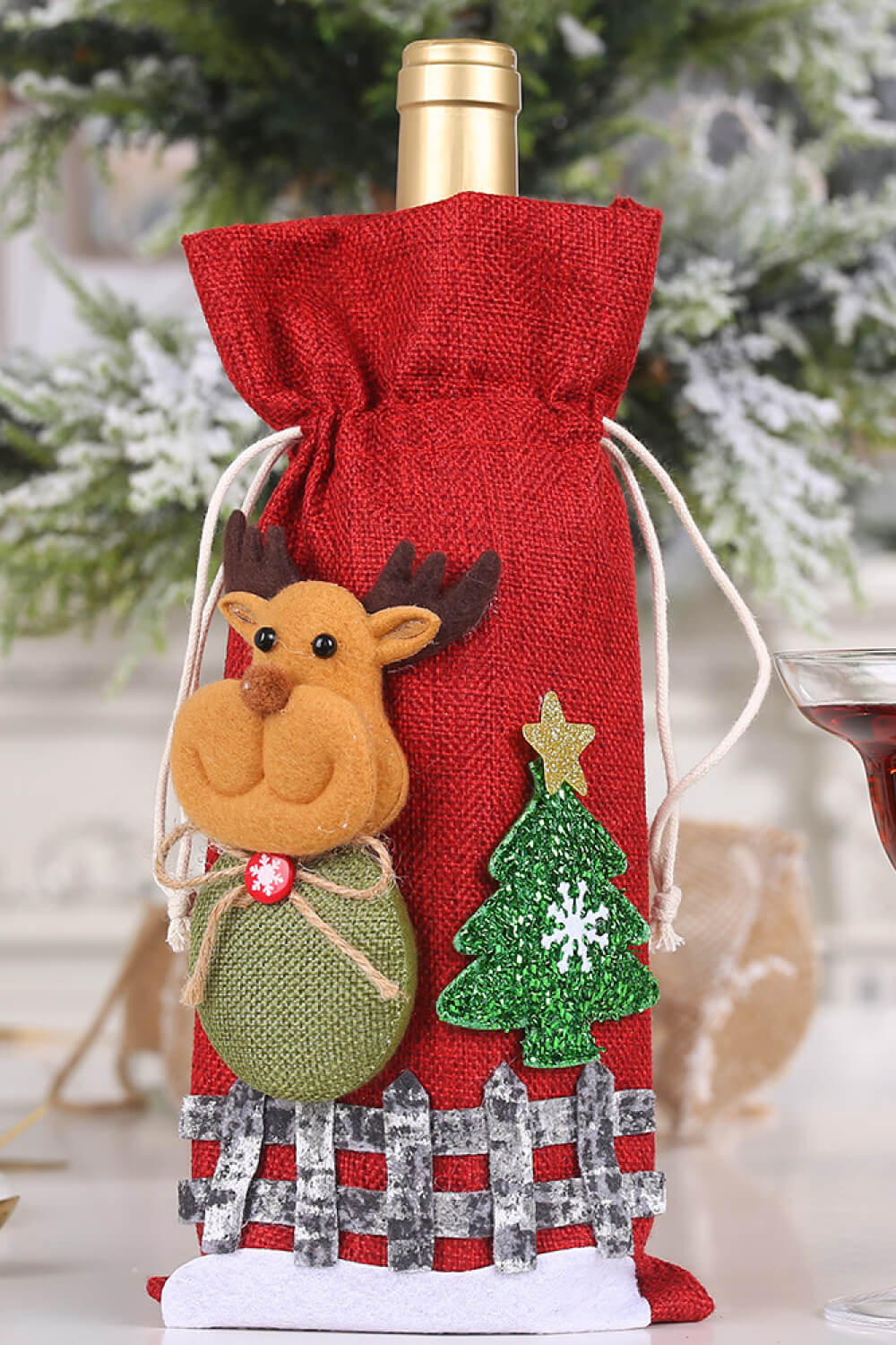 4 - Pack Drawstring Christmas Wine Bottle Covers - Runway Regalia