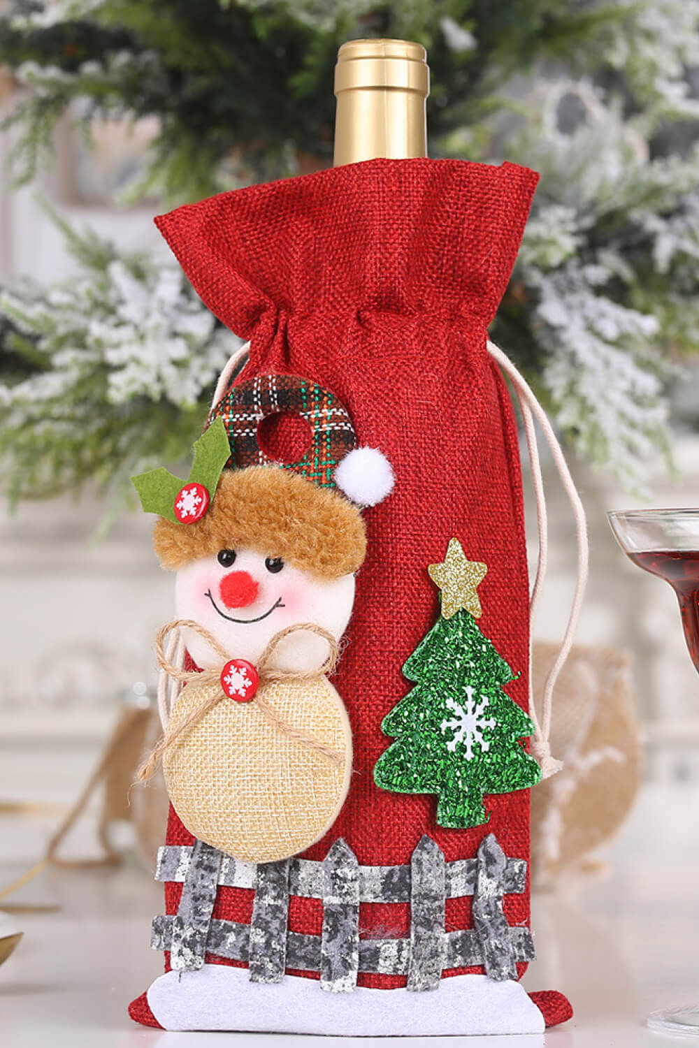 4 - Pack Drawstring Christmas Wine Bottle Covers - Runway Regalia