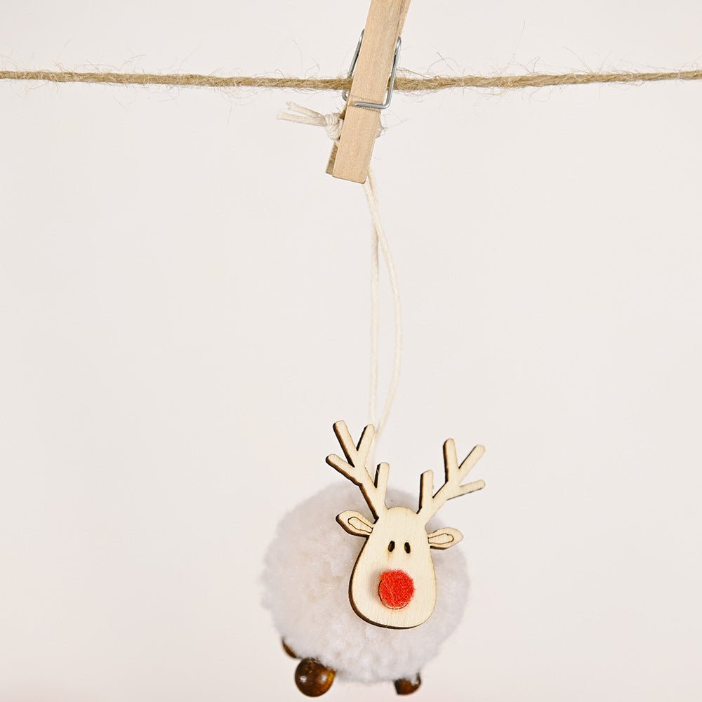 4 - Piece Reindeer Hanging Widgets - Runway Regalia