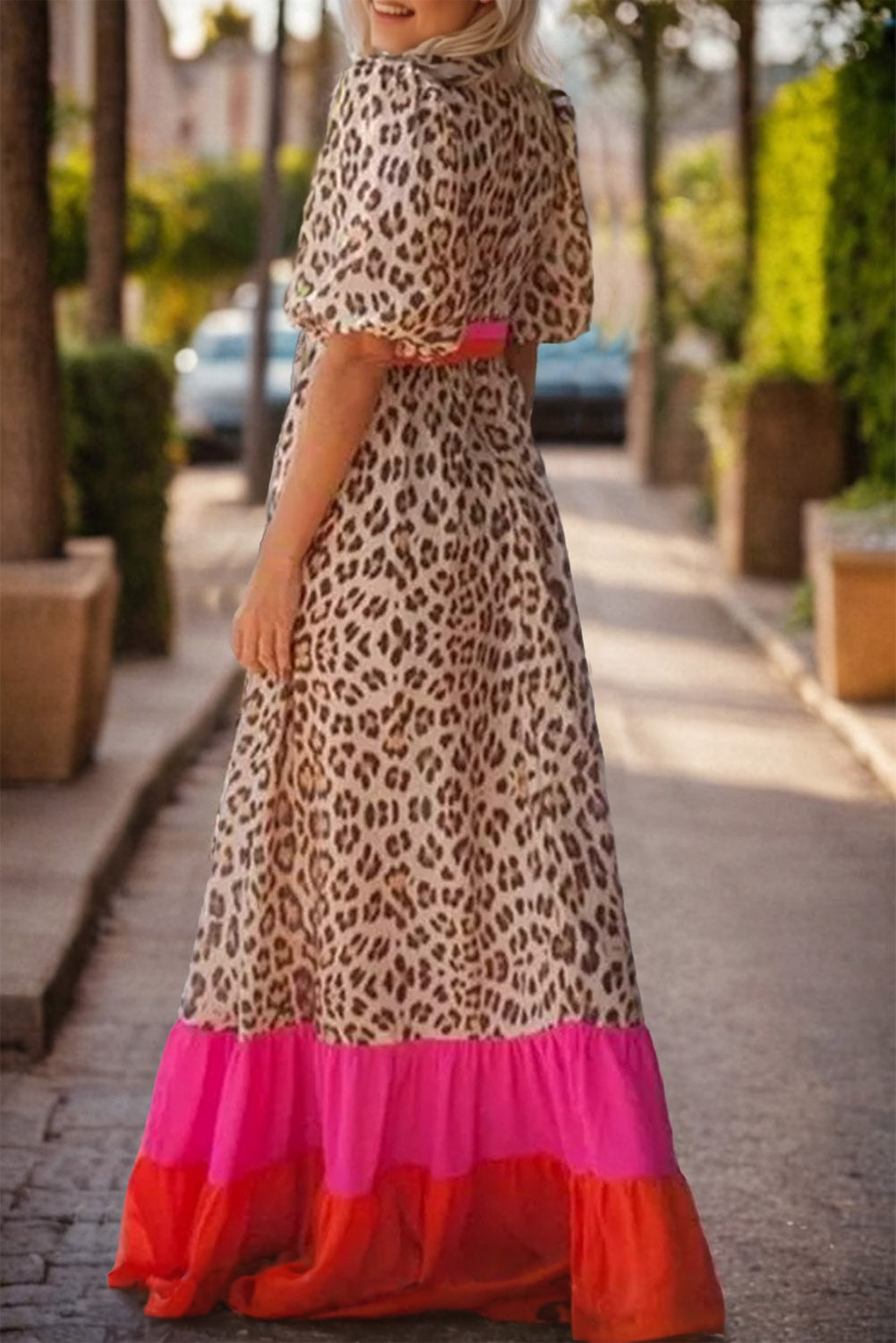 Vestido largo de media manga con escote en V y estampado de leopardo en talla grande