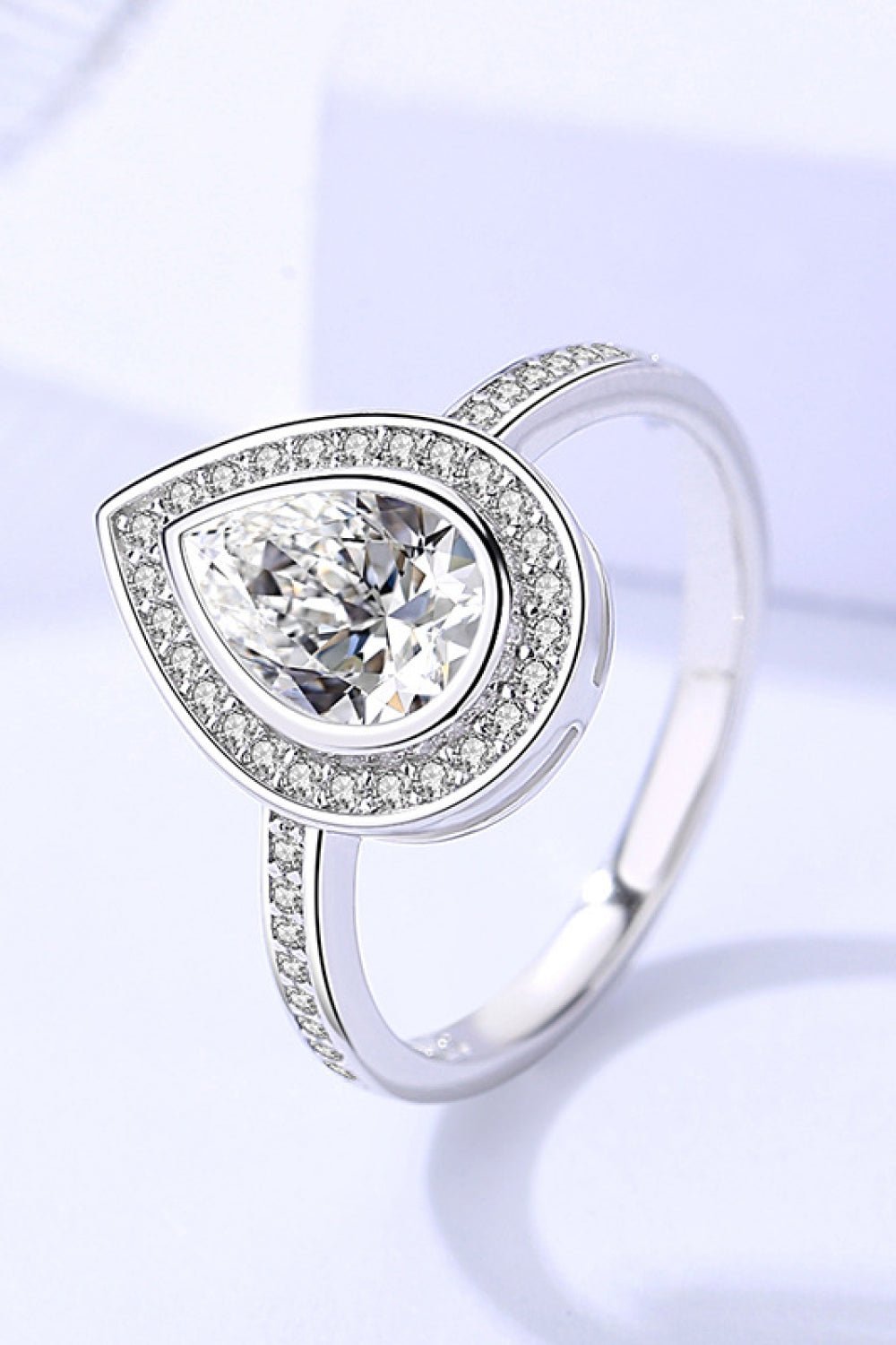 925 Sterling Silver Teardrop Moissanite Ring - Runway Regalia