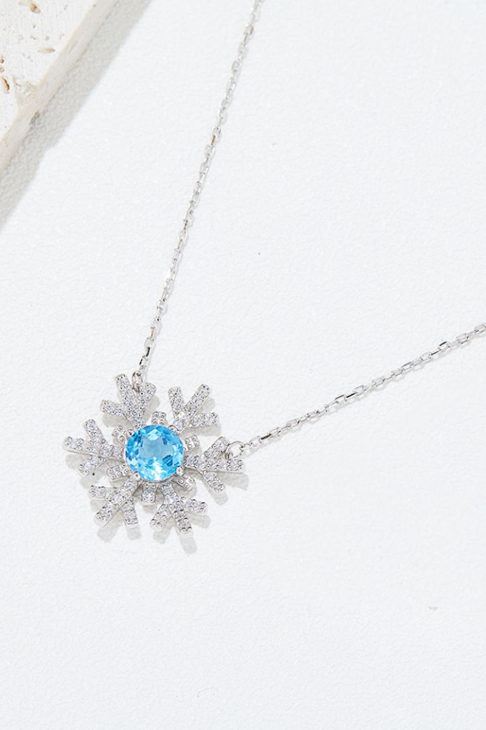 925 Sterling Silver Topaz Snowflake Shape Necklace - Runway Regalia