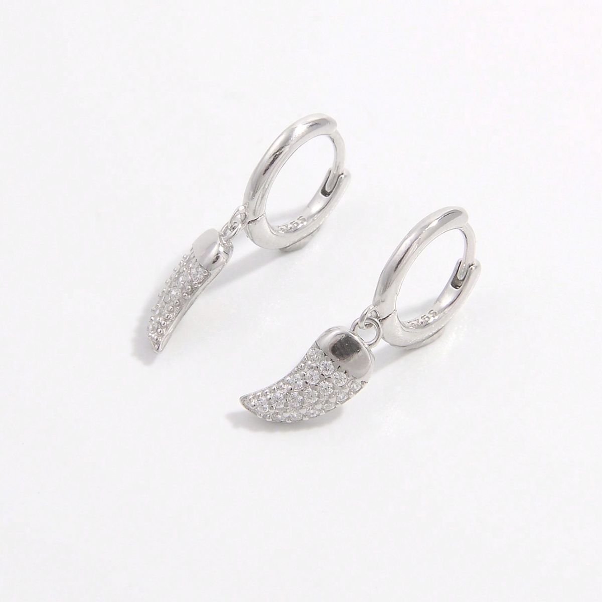 925 Sterling Silver Zircon Chili Shape Earrings - Runway Regalia