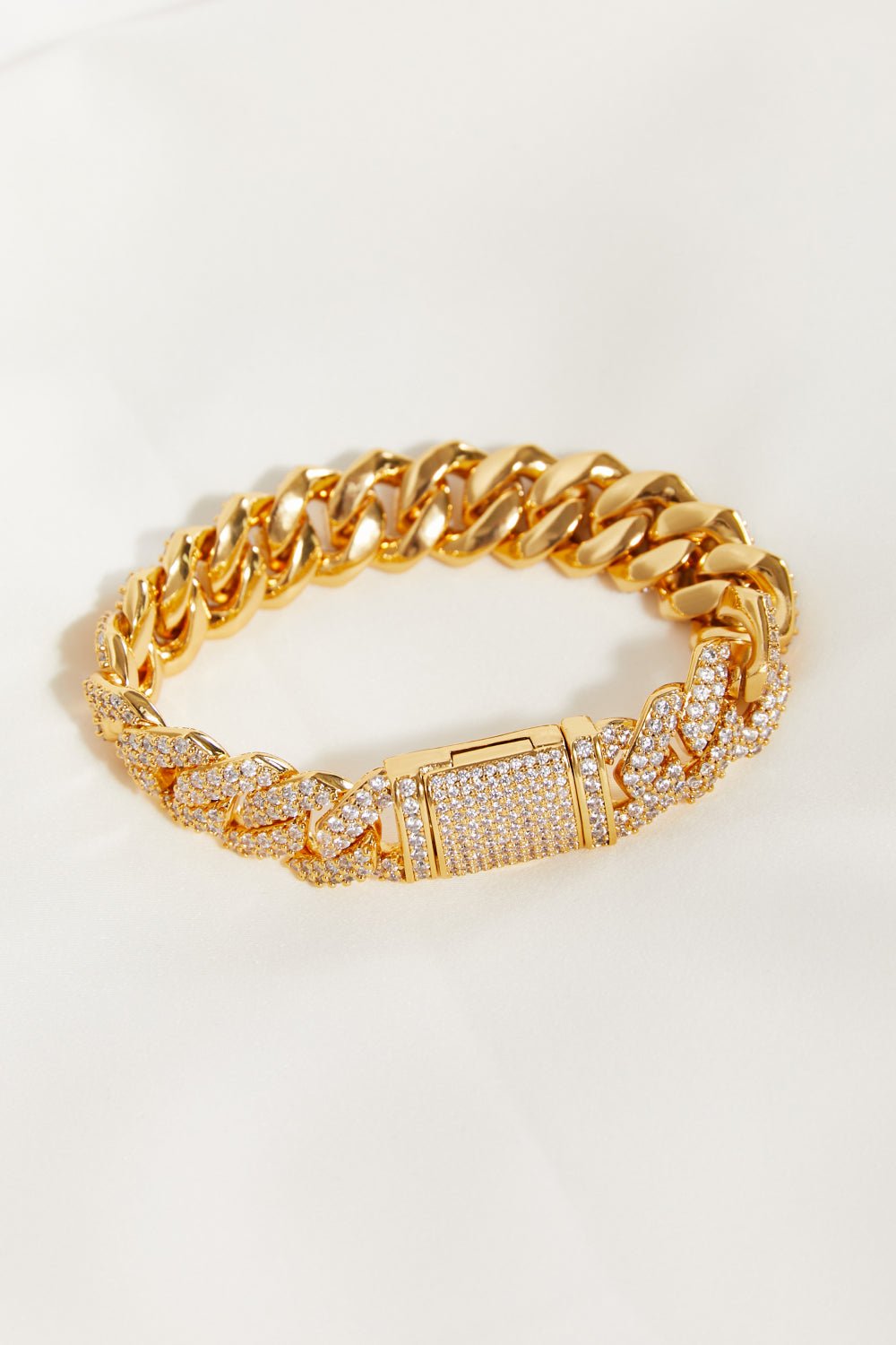 Alloy Inlaid Zircon Bracelet - Runway Regalia