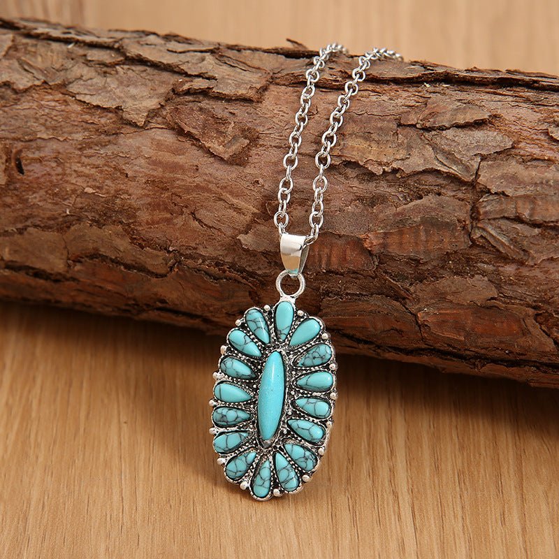 Artificial Turquoise Pendant Alloy Necklace - Runway Regalia