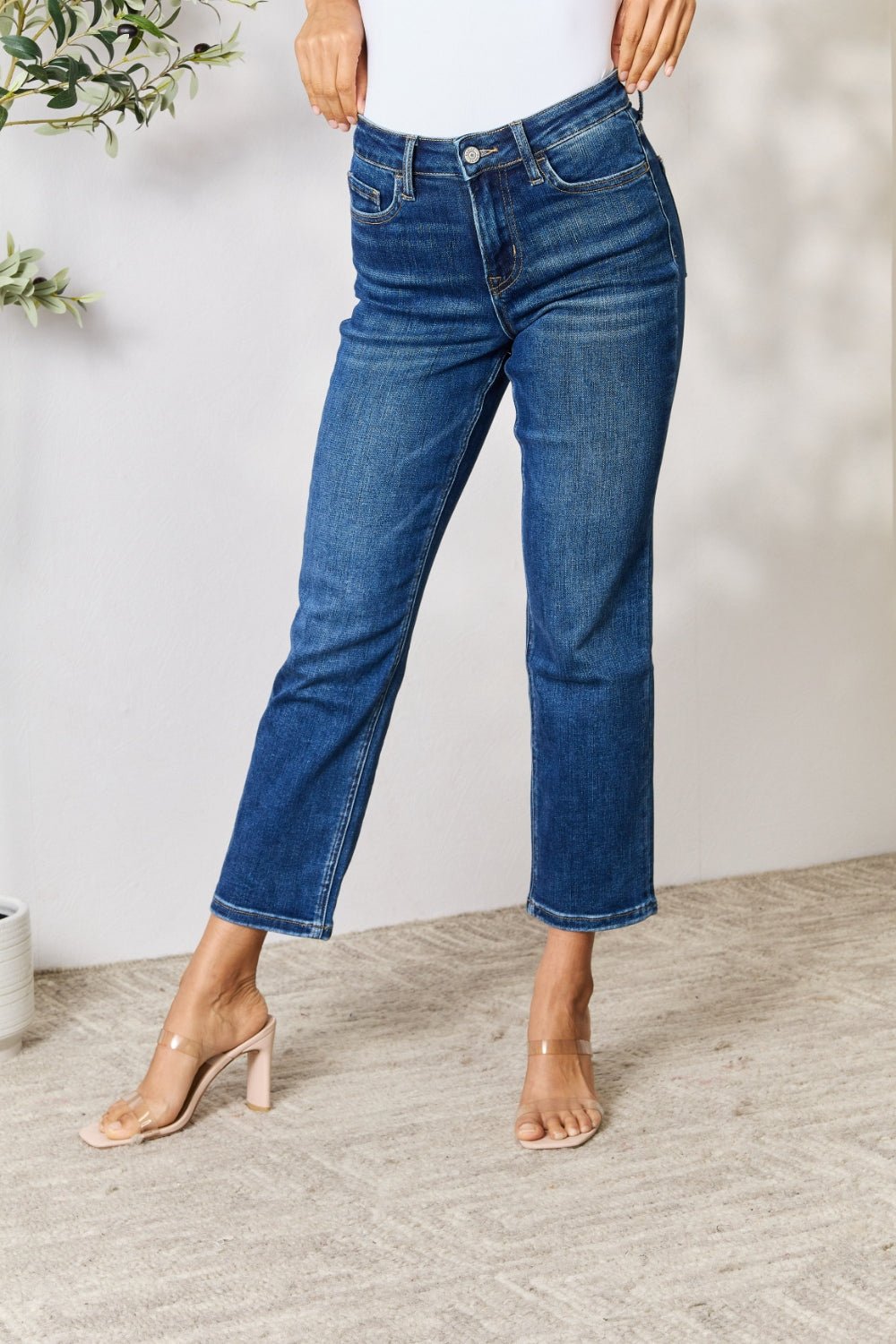 BAYEAS Cropped Straight Jeans - Runway Regalia