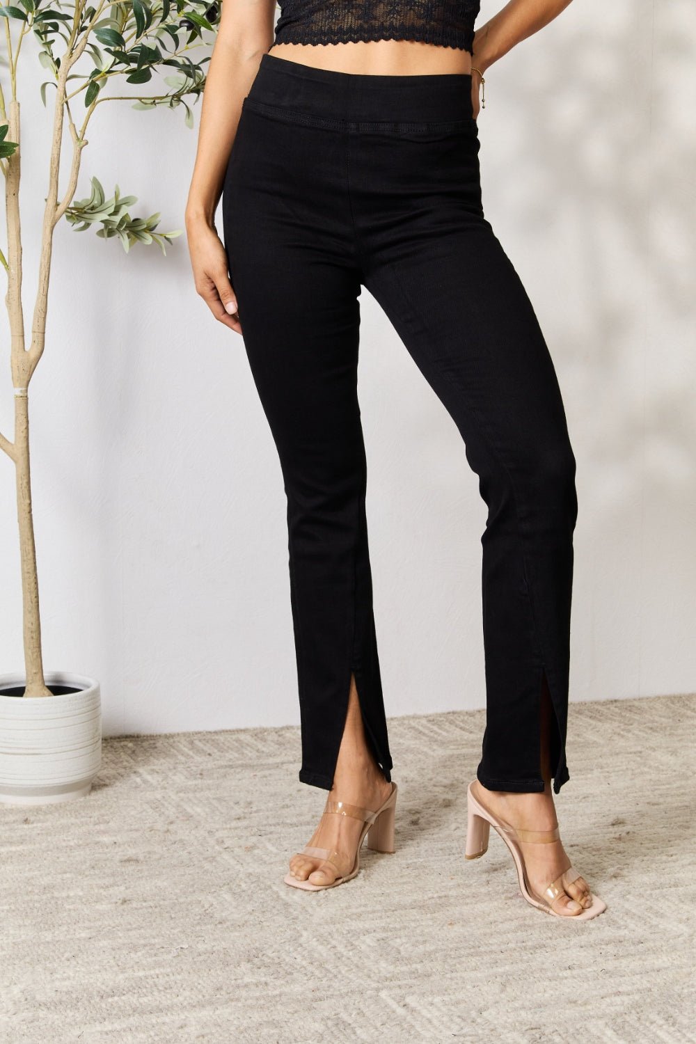 BAYEAS Slit Bootcut Jeans - Runway Regalia