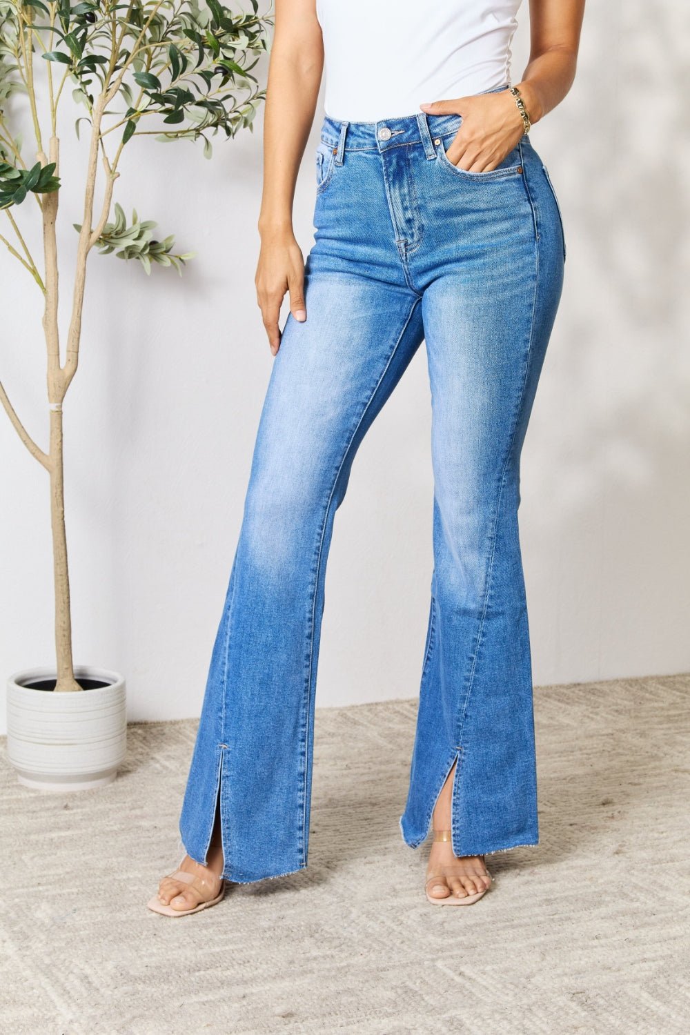 BAYEAS Slit Flare Jeans - Runway Regalia