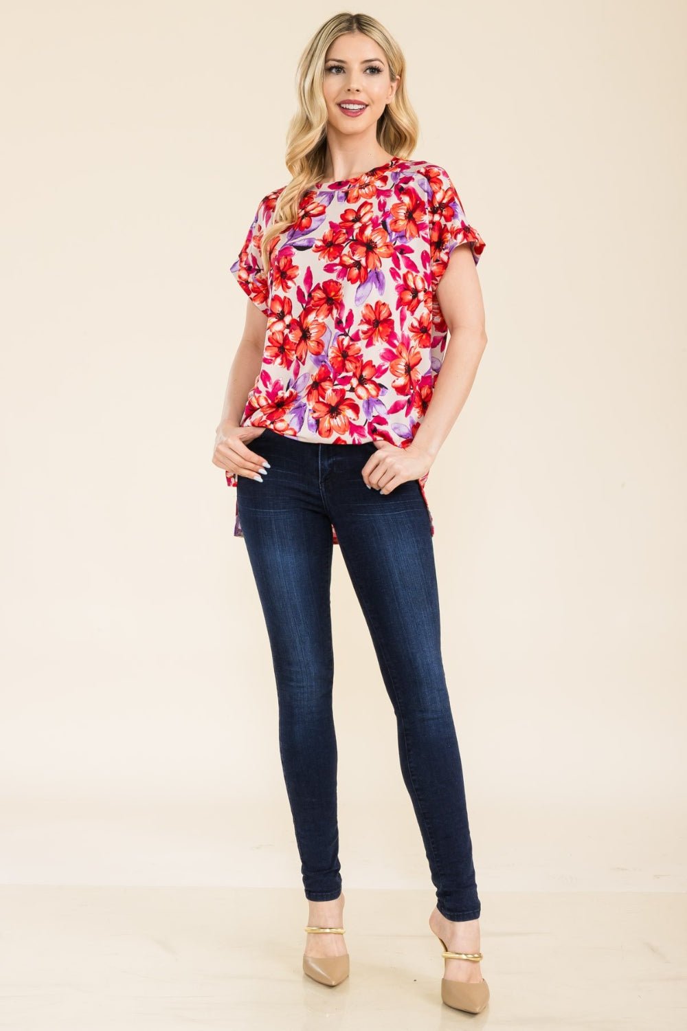 Celeste Full Size Round Neck Short Sleeve Floral T-Shirt - Runway Regalia