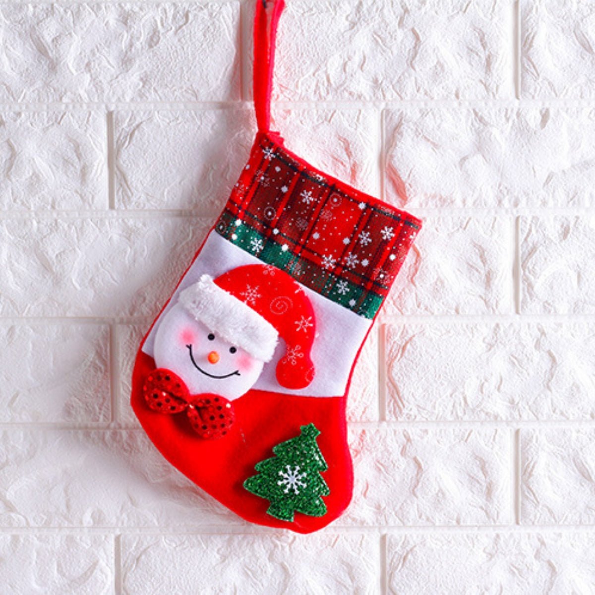 Christmas Stocking Hanging Widget - Runway Regalia