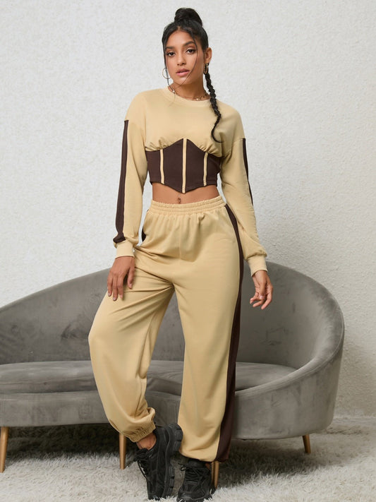 Contrast Sweatshirt and Sweatpants Set - Runway Regalia