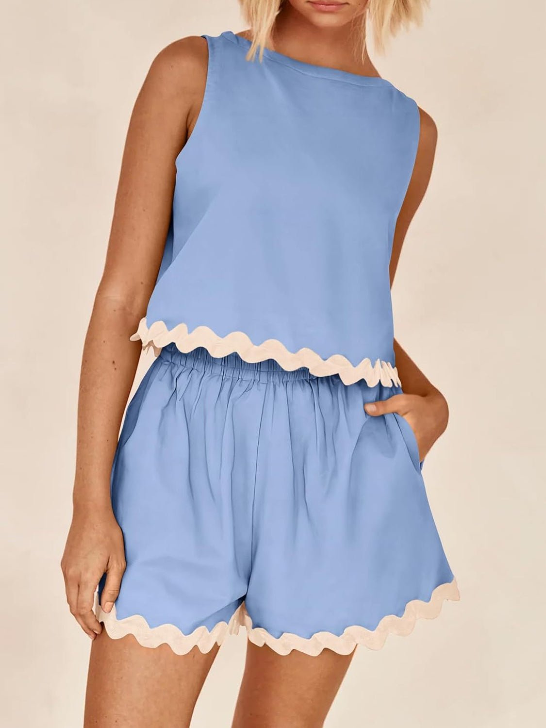 Contrast Trim Sleeveless Top and Shorts Set - Runway Regalia