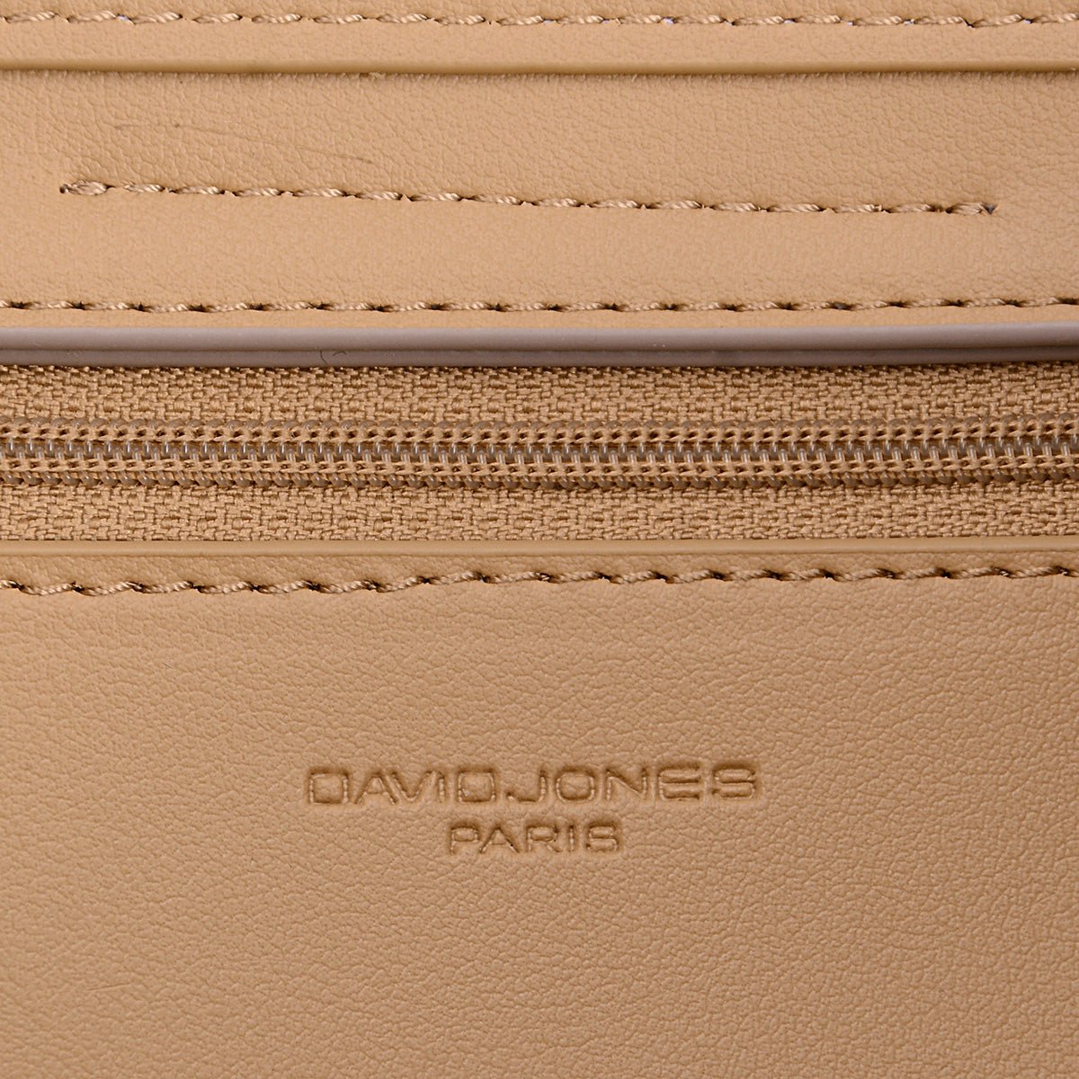 David Jones PU Leather Handbag - Runway Regalia